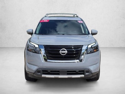 2025 Nissan Pathfinder Platinum 2WD