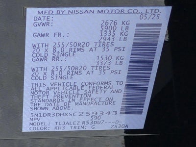 2025 Nissan Pathfinder Platinum 2WD