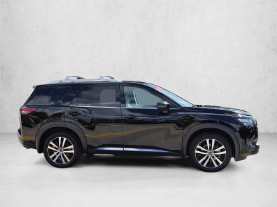 2025 Nissan Pathfinder Platinum 2WD
