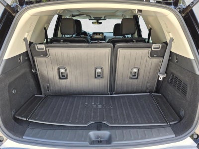 2025 Nissan Pathfinder Platinum 2WD