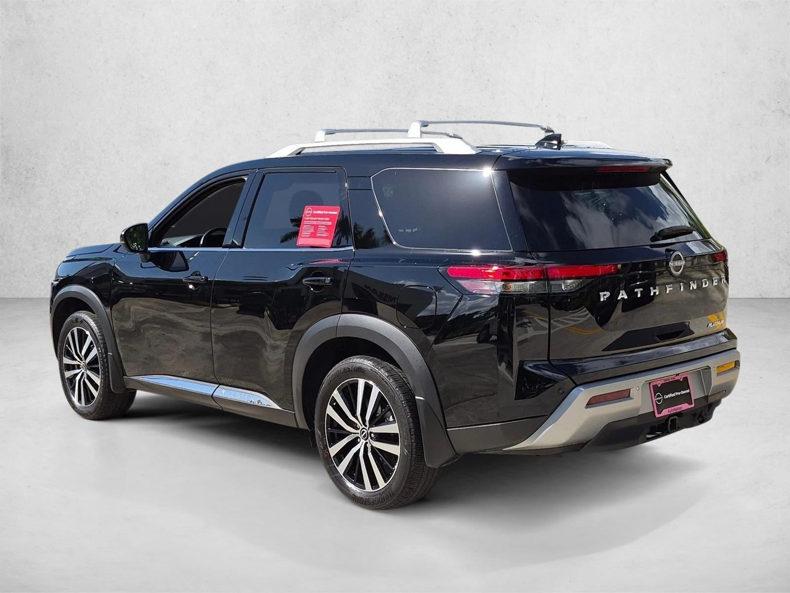 2025 Nissan Pathfinder Platinum 2WD