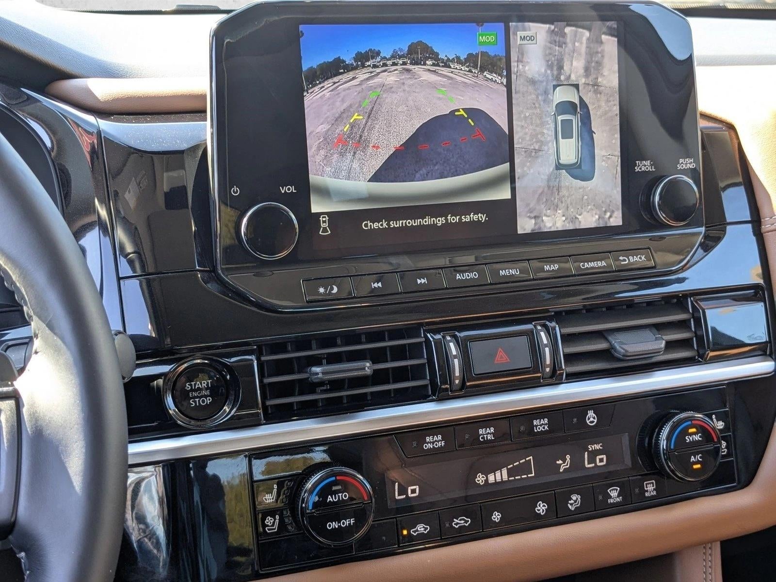 2025 Nissan Pathfinder Platinum 4WD