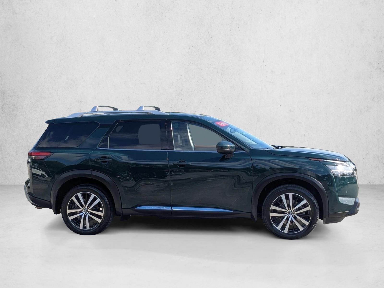 2023 Nissan Pathfinder Platinum 4WD