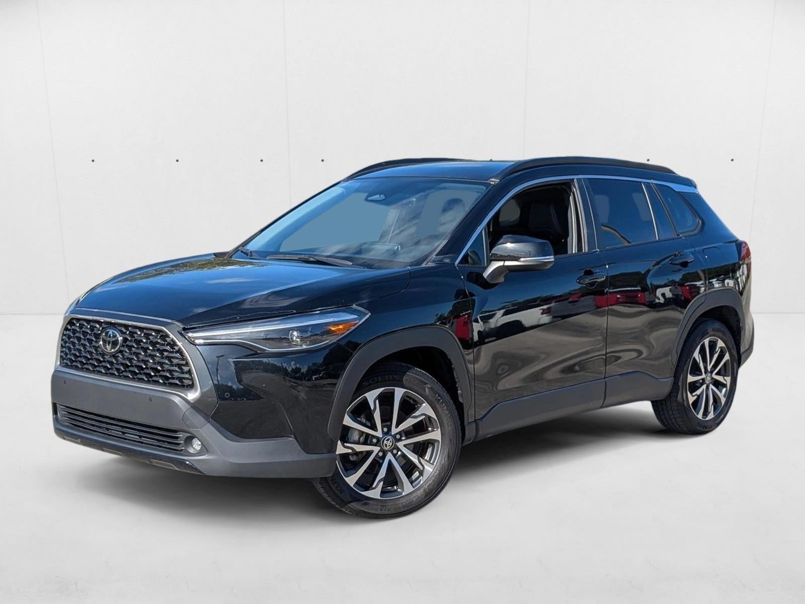 2023 Toyota Corolla Cross XLE 2WD (Natl)