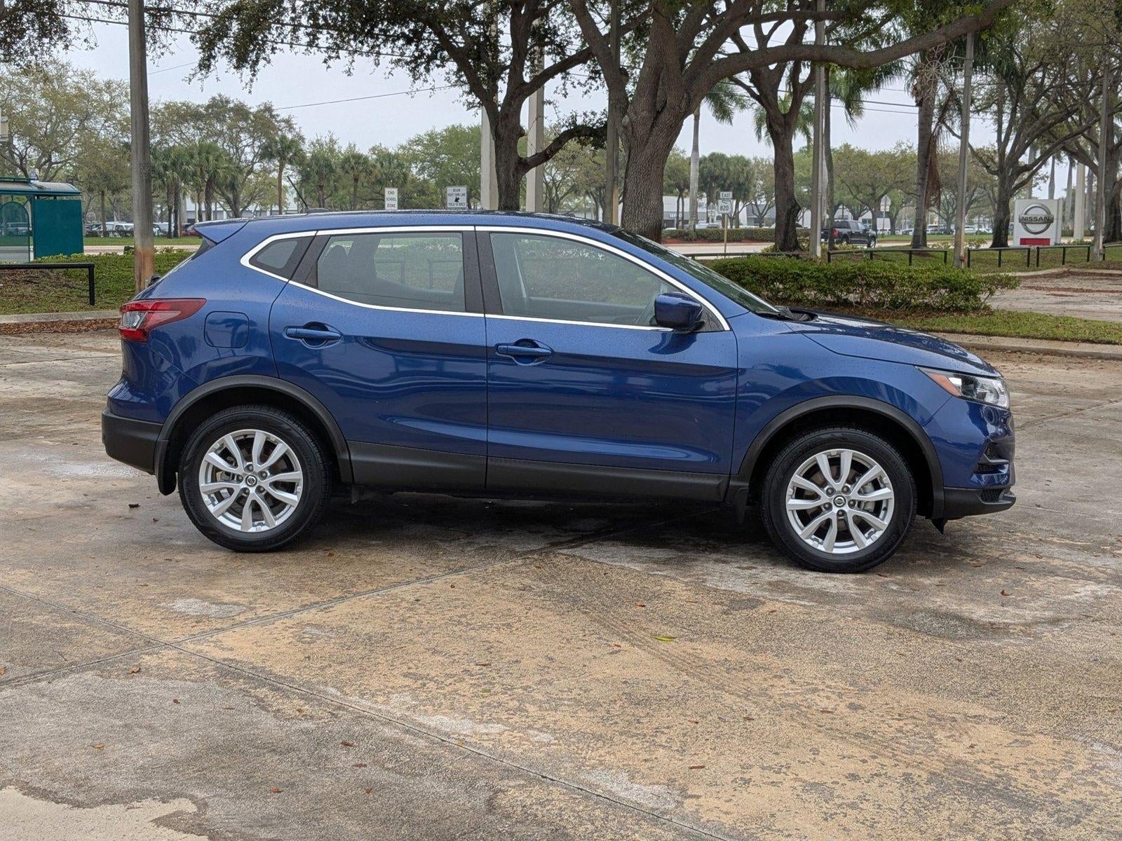 2022 Nissan Rogue Sport FWD S