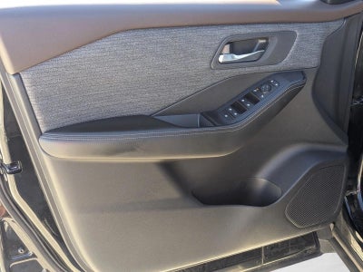 2023 Nissan Rogue FWD SV *Ltd Avail*