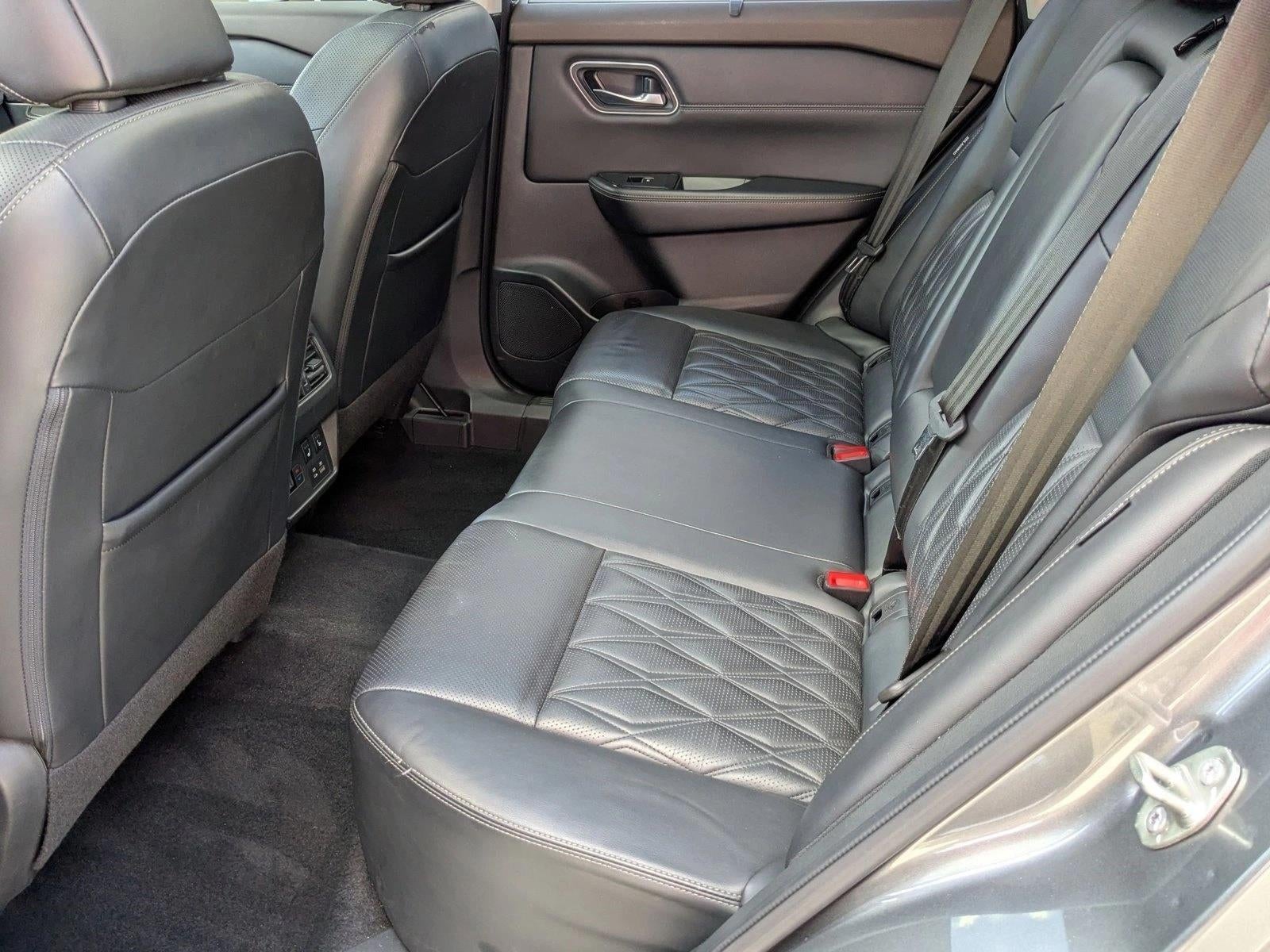 2023 Nissan Rogue FWD Platinum *Ltd Avail*