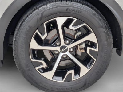 2024 Kia Sportage EX FWD