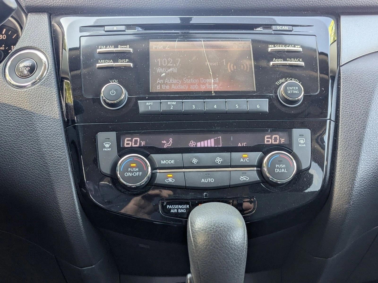 2015 Nissan Rogue FWD 4dr SV