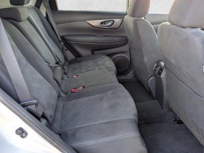2015 Nissan Rogue FWD 4dr SV