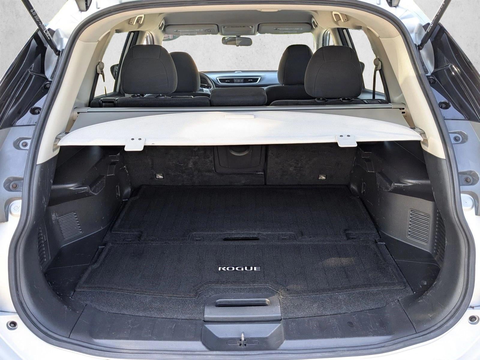 2015 Nissan Rogue FWD 4dr SV