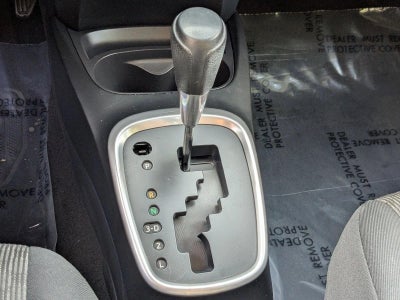 2017 Toyota Yaris 5-Door L Auto (Natl)