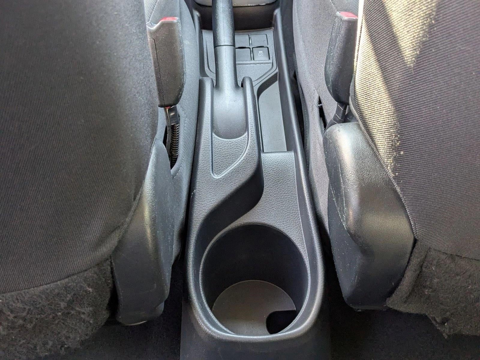 2017 Toyota Yaris 5-Door L Auto (Natl)