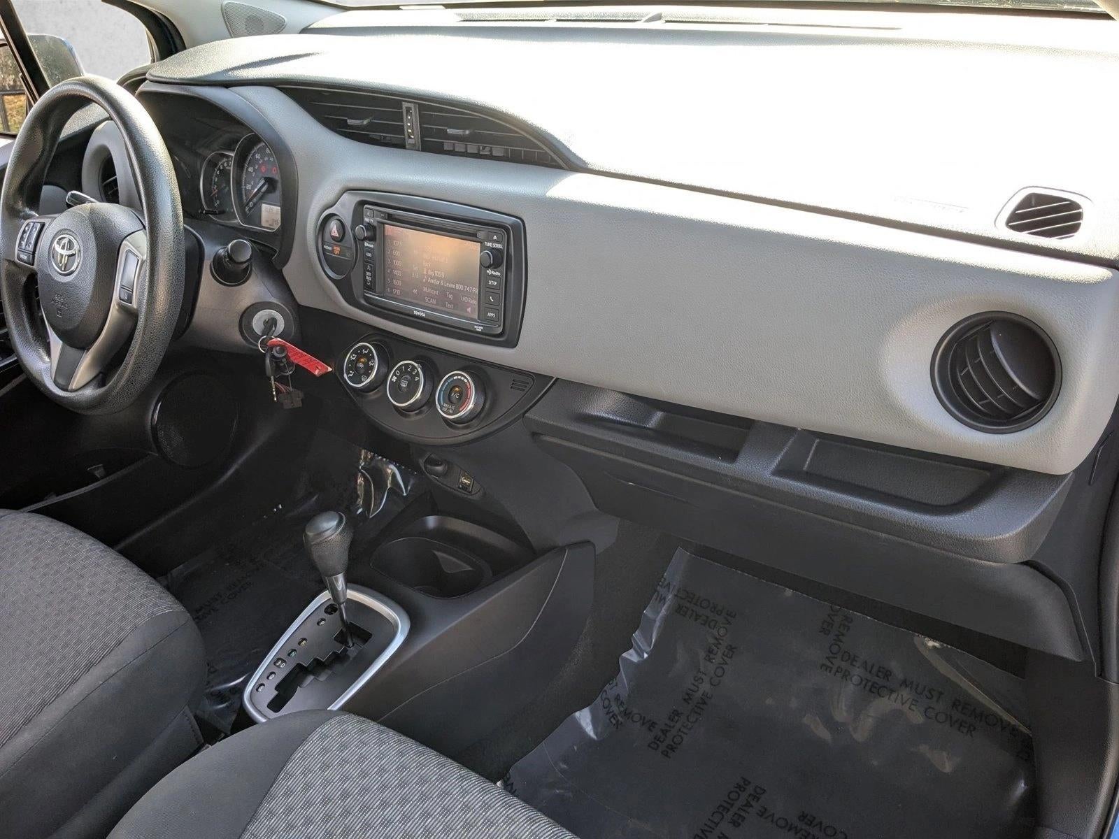 2017 Toyota Yaris 5-Door L Auto (Natl)