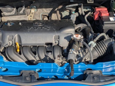 2017 Toyota Yaris 5-Door L Auto (Natl)