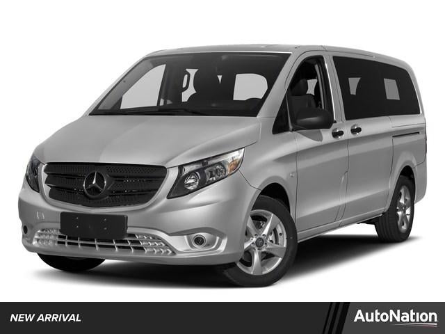 2018 Mercedes-Benz Metris Passenger Van Standard Roof 126" Wheelbase