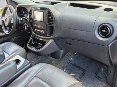 2018 Mercedes-Benz Metris Passenger Van Standard Roof 126" Wheelbase
