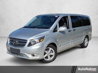 2018 Mercedes-Benz Metris Passenger Van Standard Roof 126" Wheelbase