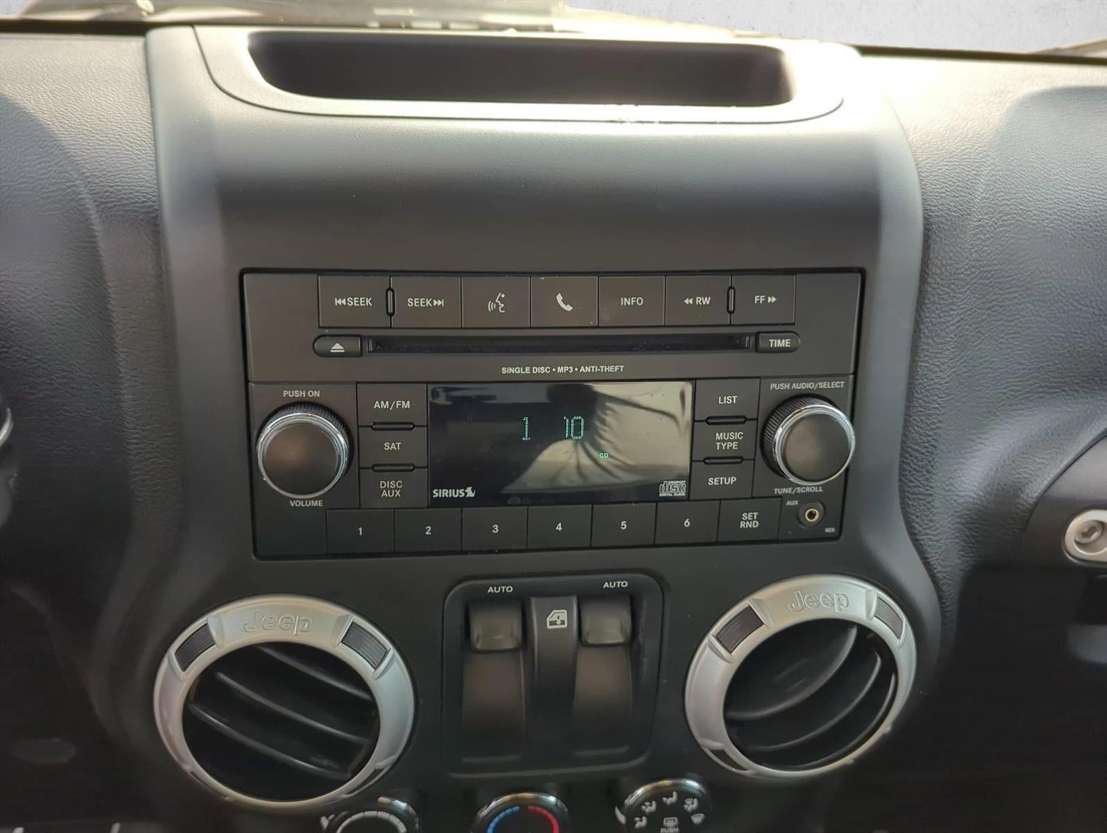 2016 Jeep Wrangler 4WD 2dr Sahara