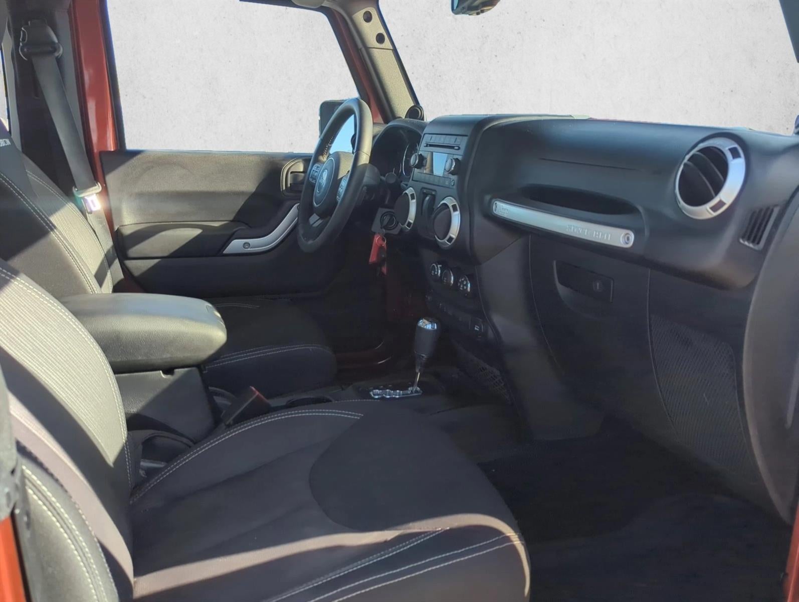 2014 Jeep Wrangler 4WD 2dr Rubicon