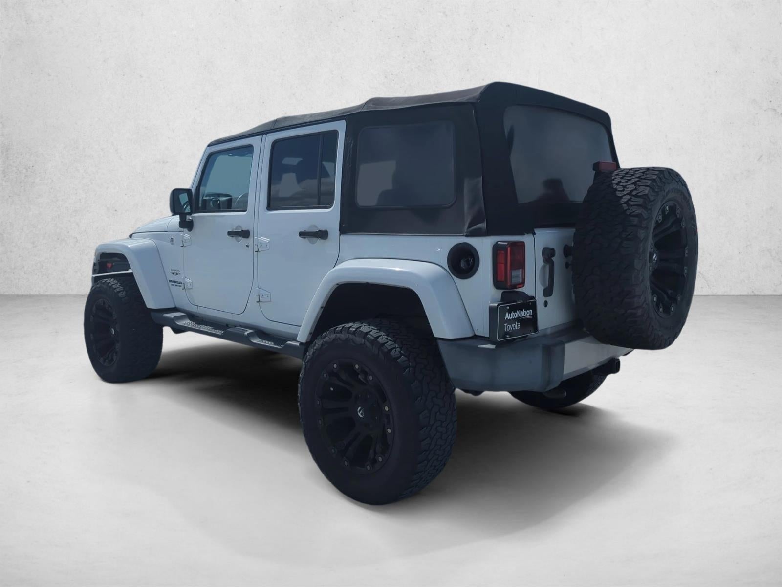 2017 Jeep Wrangler Unlimited Sahara 4x4