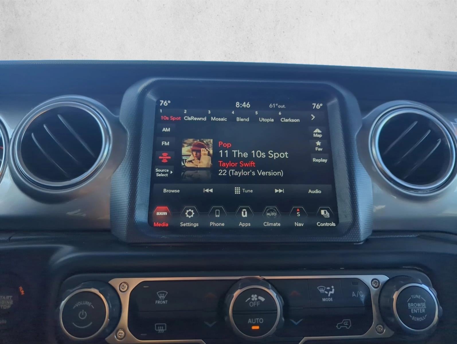 2020 Jeep Wrangler Unlimited Sahara 4x4