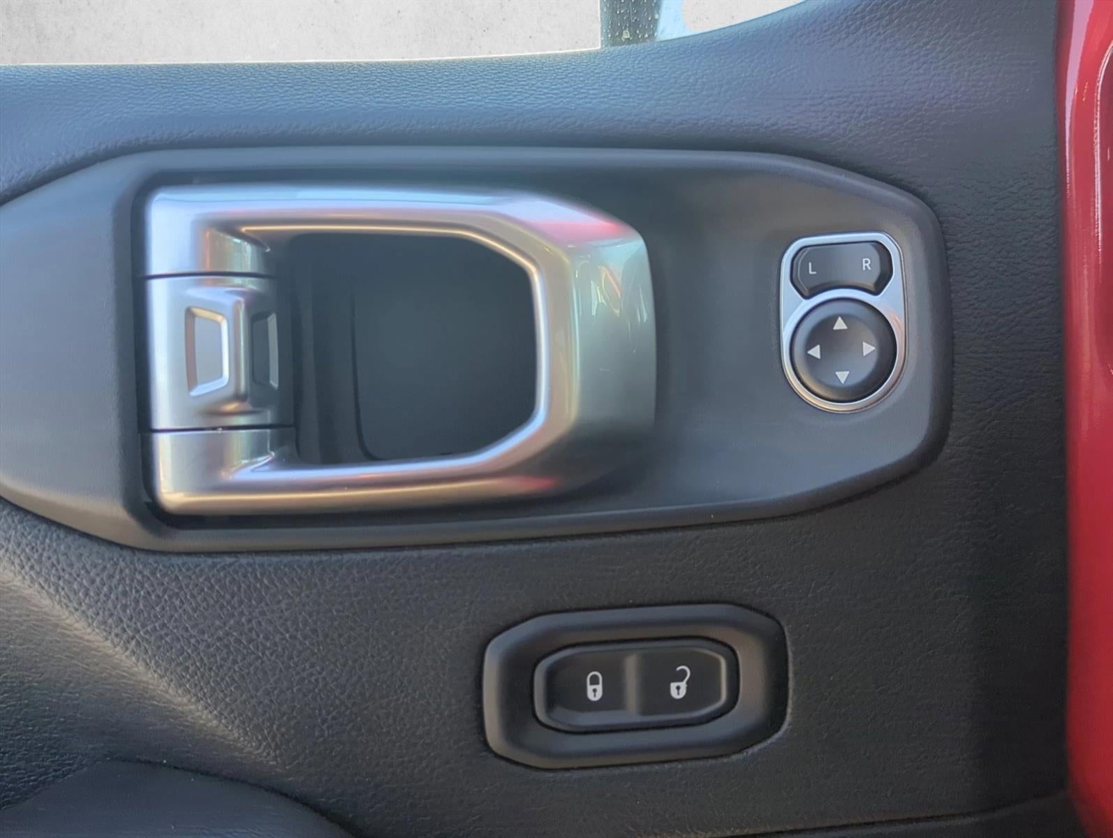 2020 Jeep Wrangler Unlimited Sahara 4x4