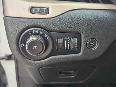 2016 Jeep Cherokee 4WD 4dr Latitude