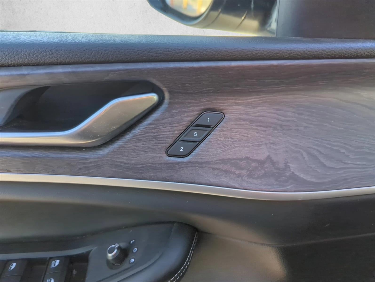 2023 Jeep Grand Cherokee L Limited 4x2