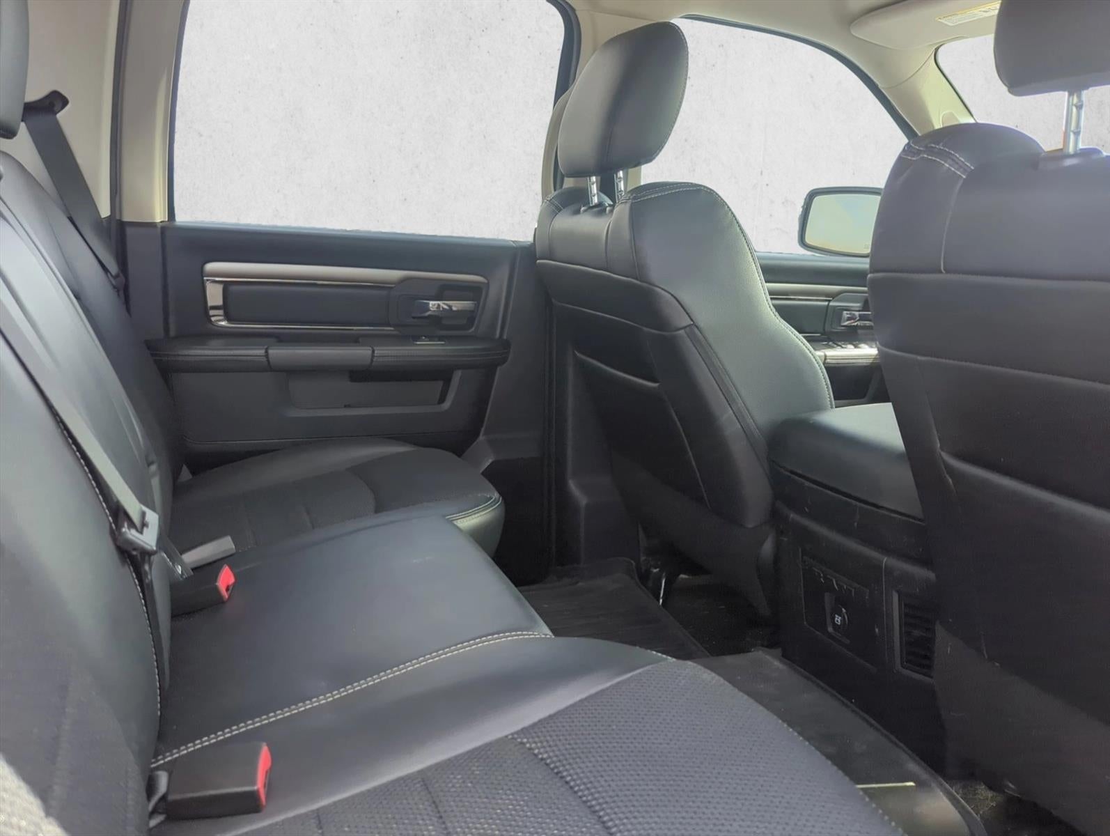 2018 RAM 1500 Sport 4x4 Crew Cab 5'7" Box *Ltd Avail*