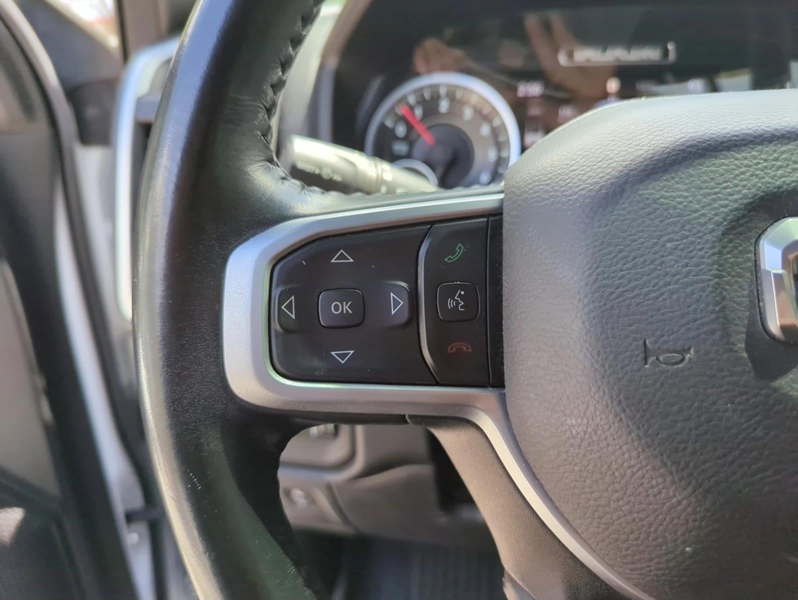 2022 RAM 1500 Big Horn 4x4 Crew Cab 5'7" Box