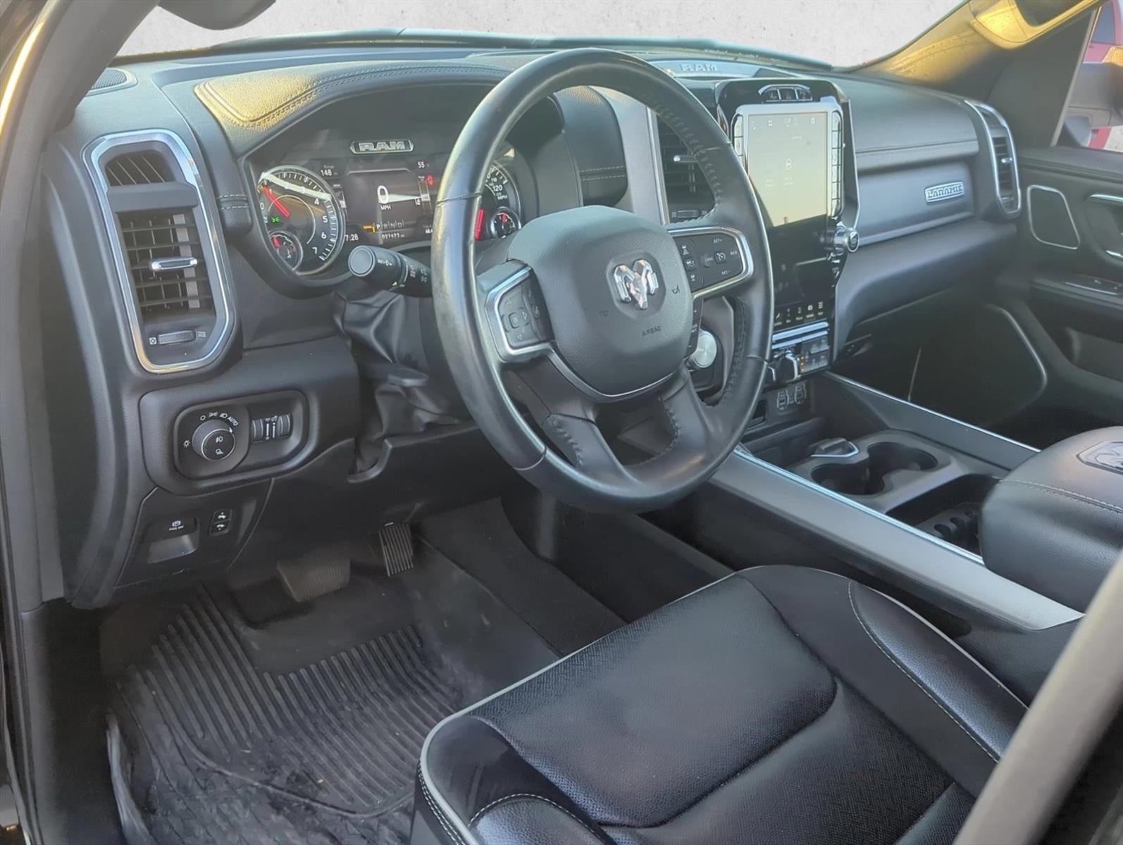 2023 RAM 1500 Laramie 4x4 Crew Cab 5'7" Box