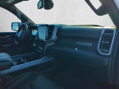 2020 RAM 1500 Laramie 4x4 Crew Cab 5'7" Box