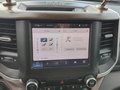 2022 RAM 1500 Laramie 4x4 Crew Cab 5'7" Box