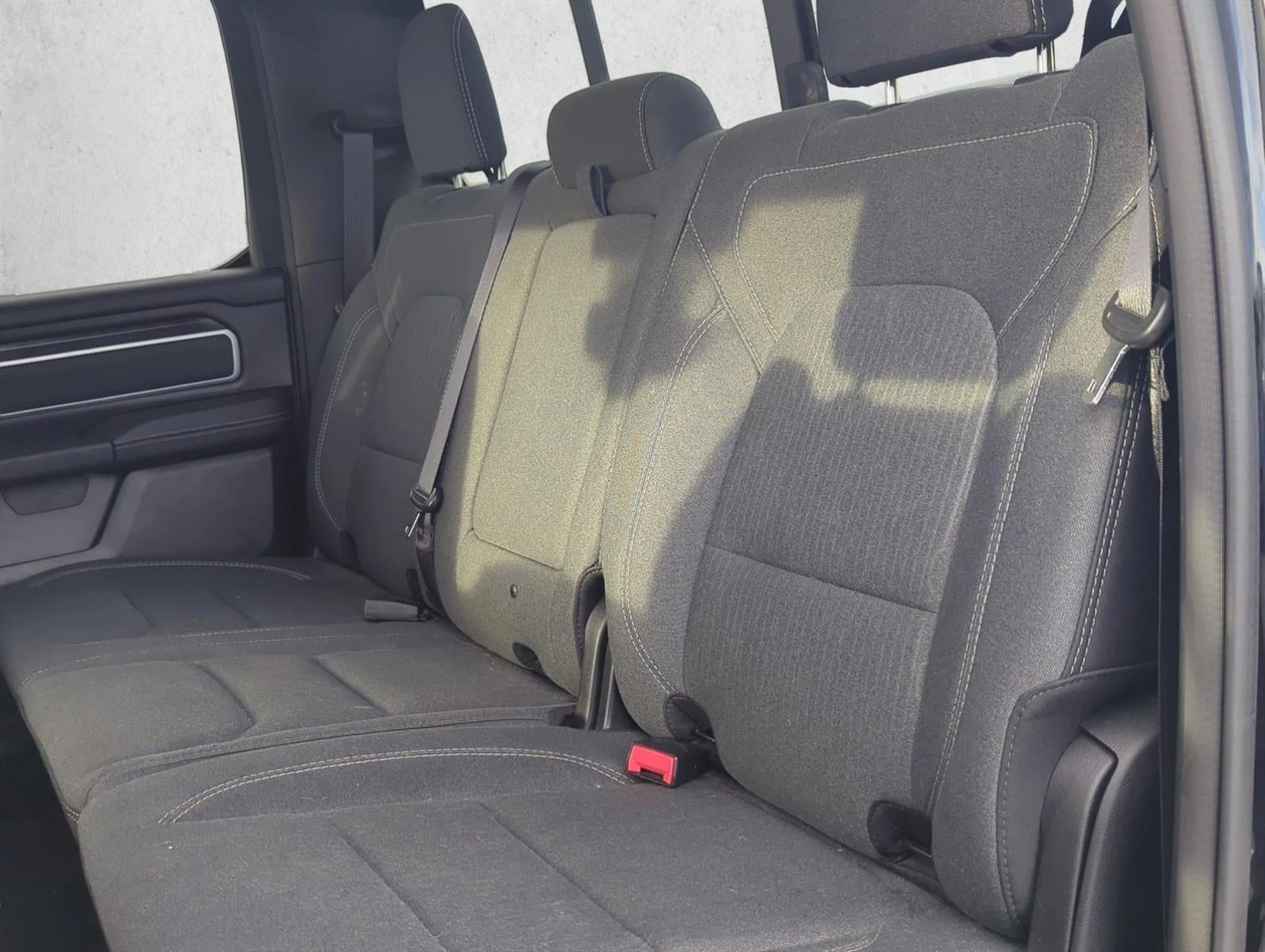 2022 RAM 1500 Big Horn 4x4 Crew Cab 6'4" Box