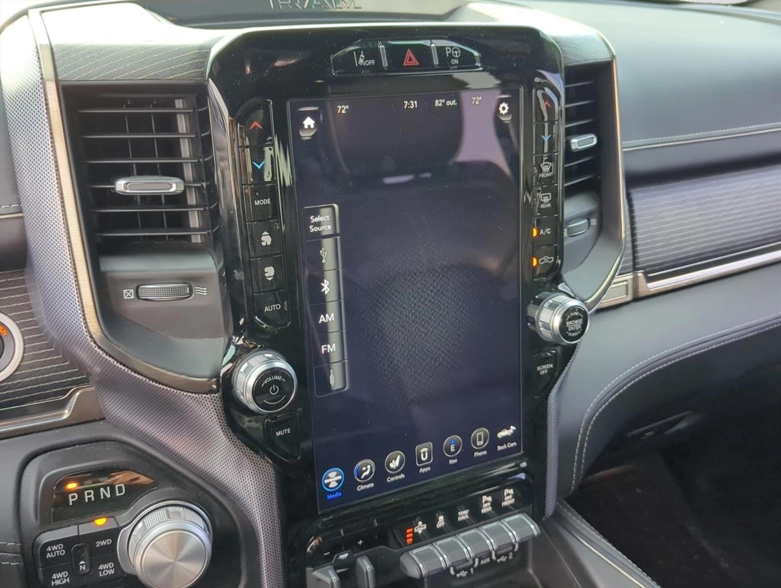 2020 RAM 1500 Limited 4x4 Crew Cab 6'4" Box