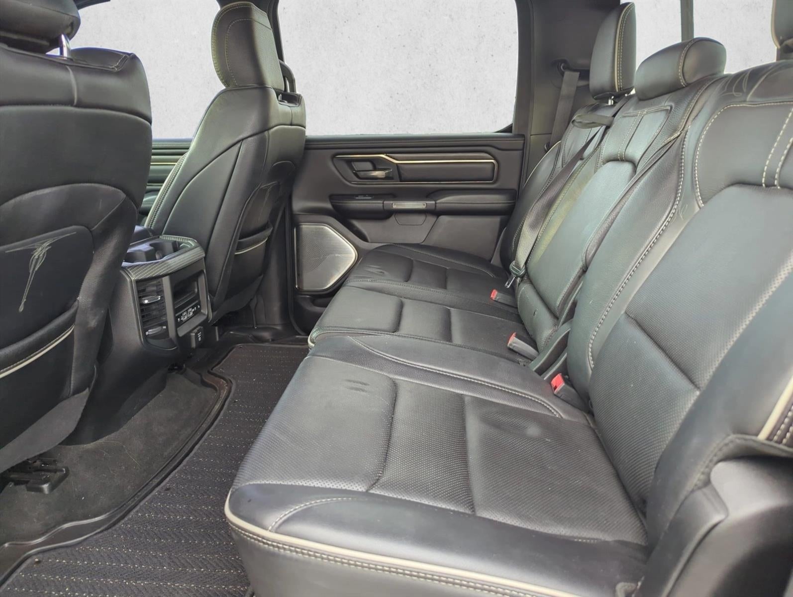 2020 RAM 1500 Limited 4x4 Crew Cab 6'4" Box