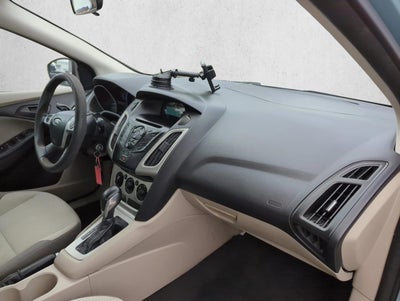 2012 Ford Focus 4dr Sdn SE