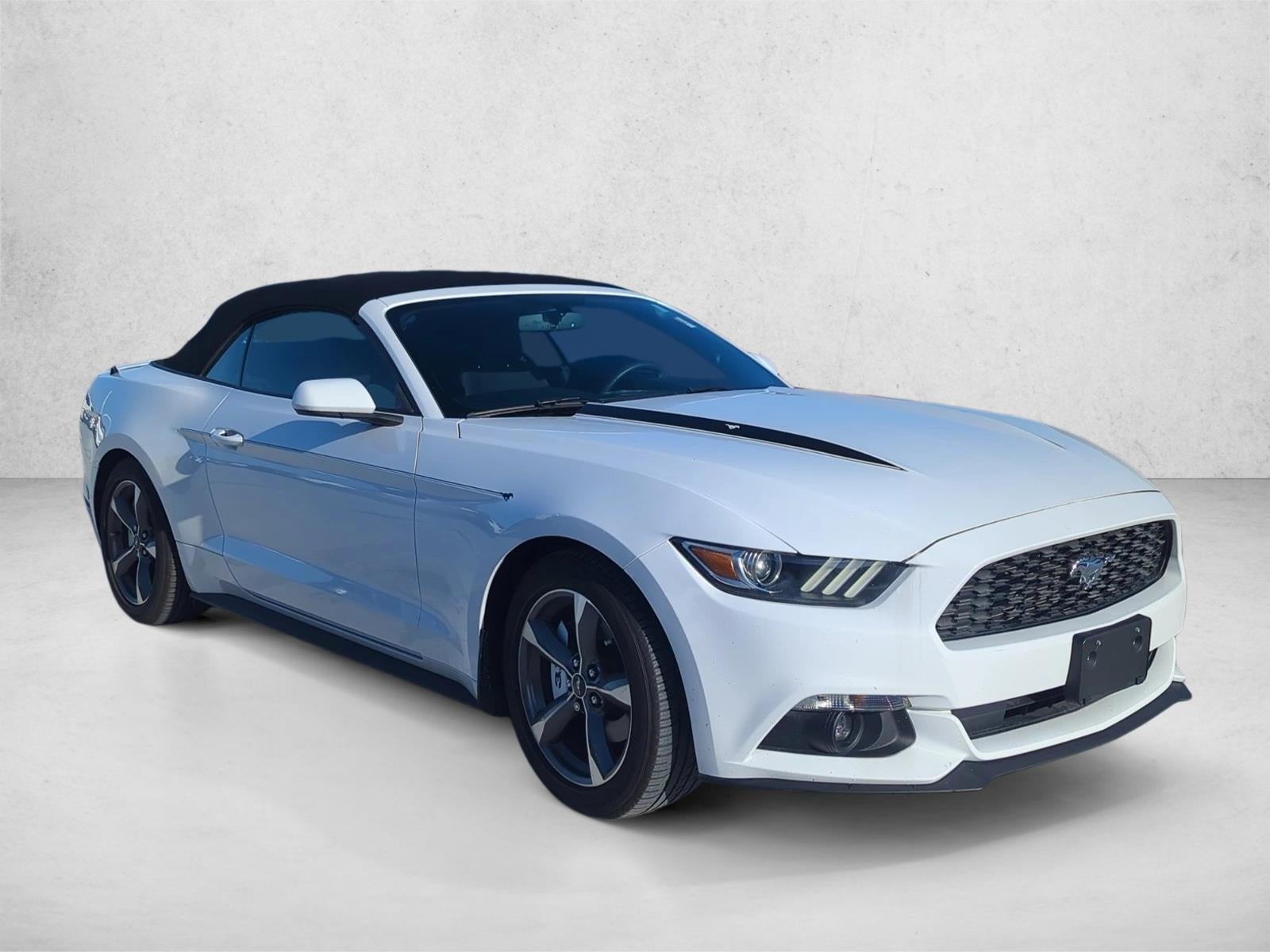 2017 Ford Mustang V6 Convertible