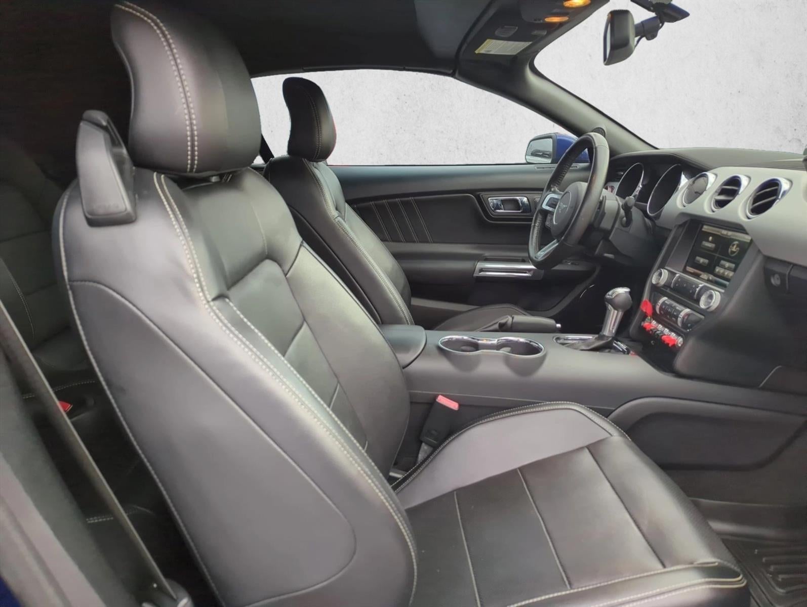 2015 Ford Mustang 2dr Conv EcoBoost Premium