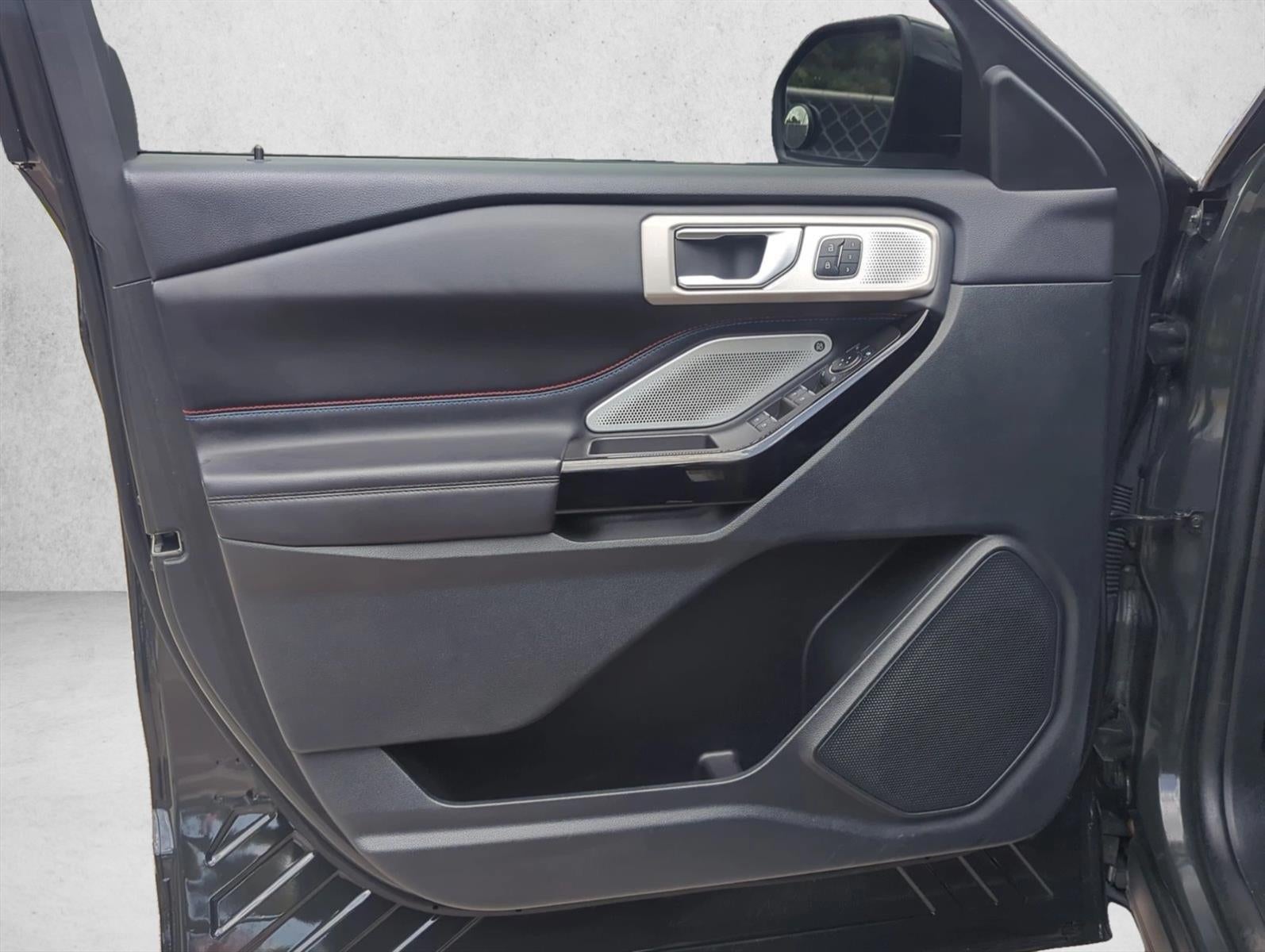 2024 Ford Explorer ST 4WD