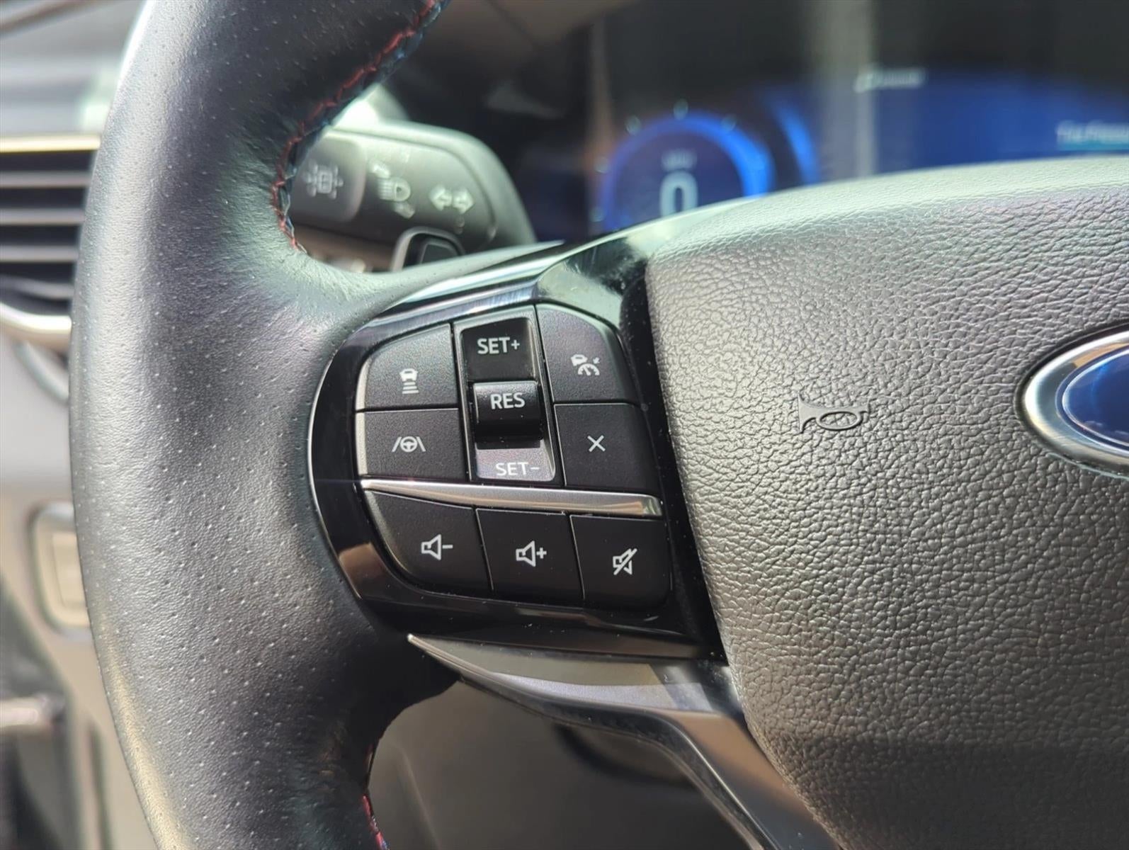 2024 Ford Explorer ST 4WD
