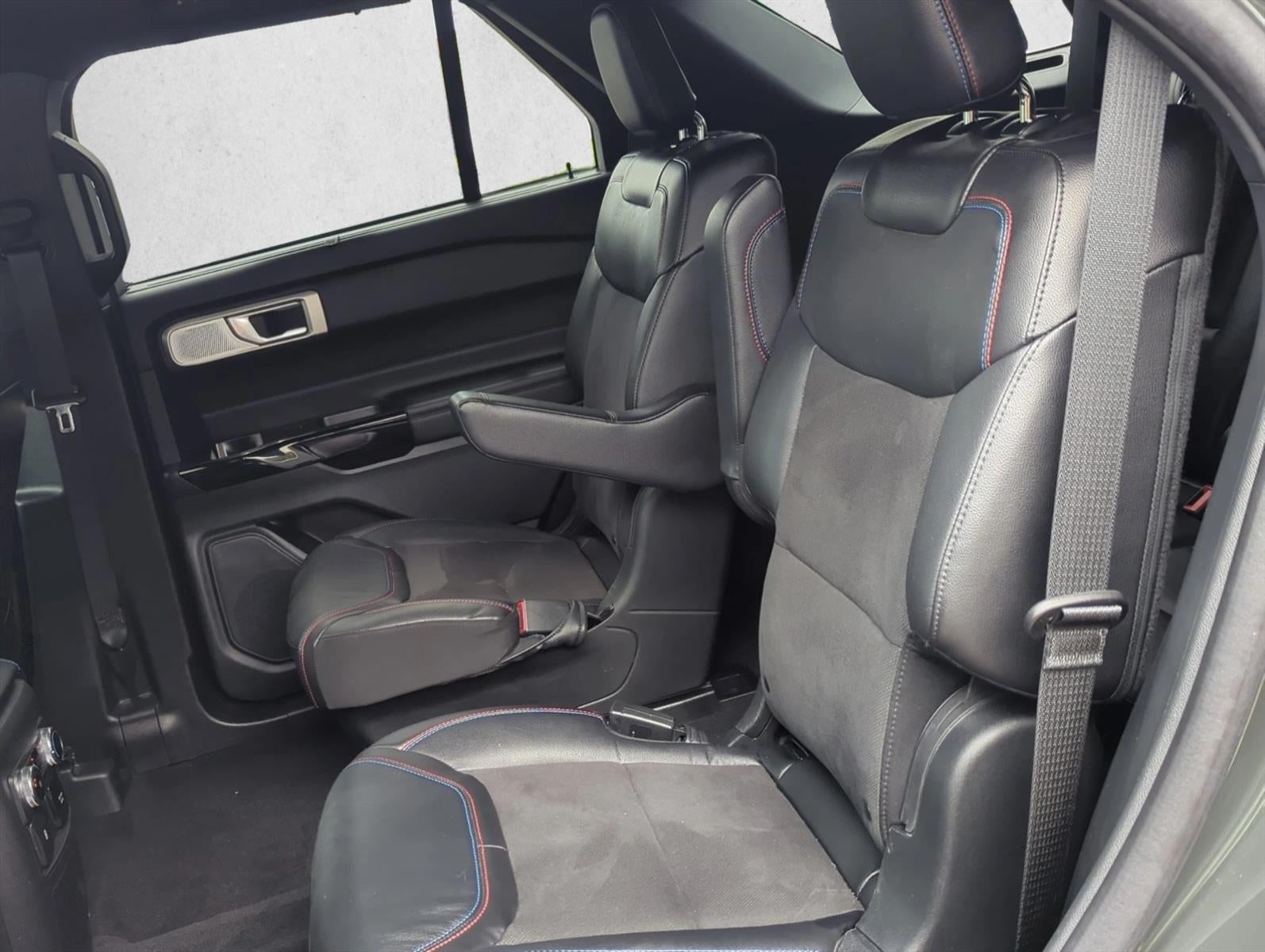 2024 Ford Explorer ST 4WD