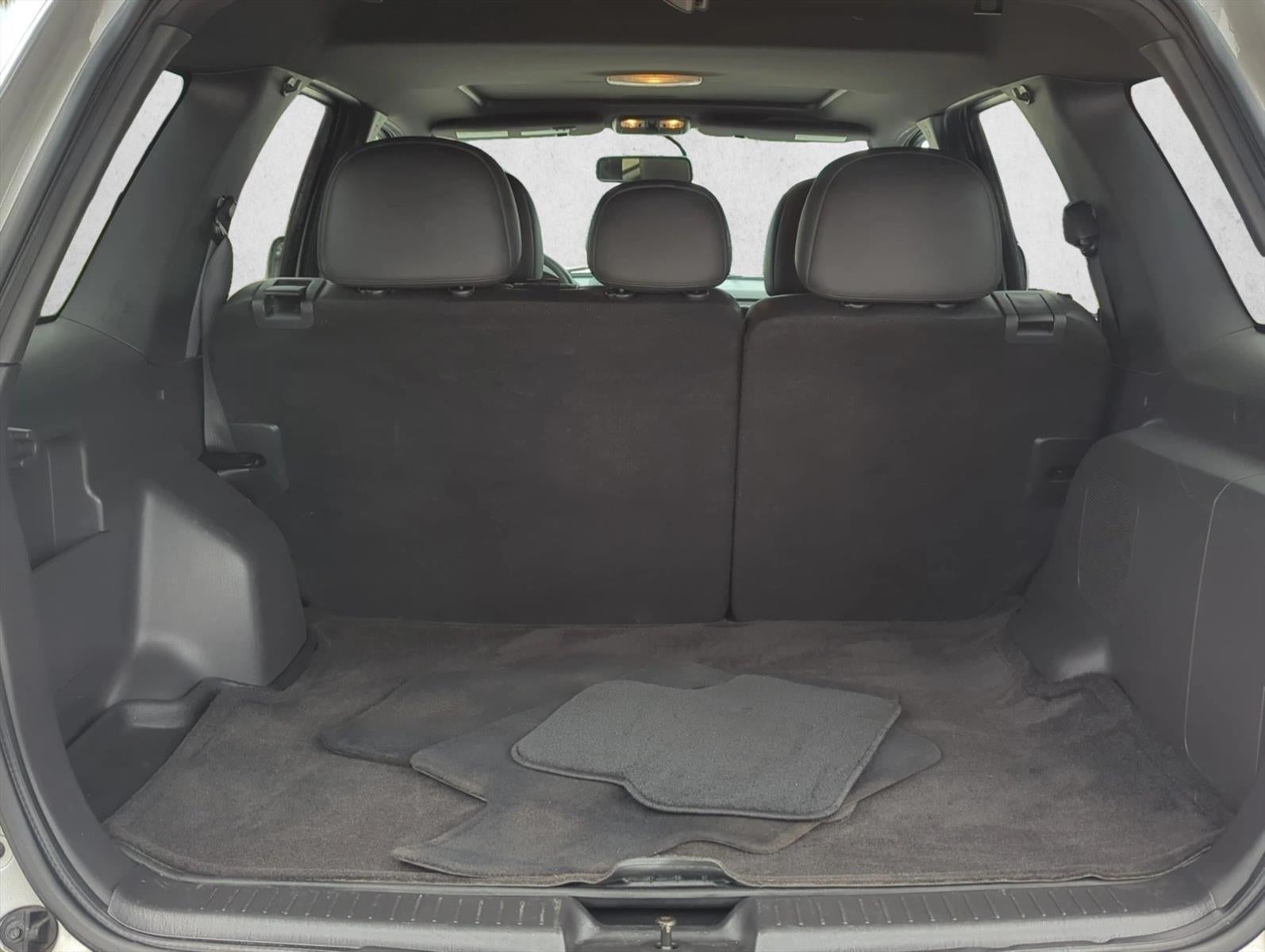 2010 Ford Escape FWD 4dr Limited