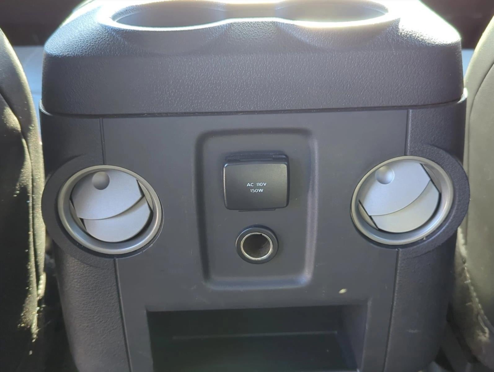 2015 Ford Super Duty F-350 DRW 4WD Crew Cab 8 Ft Box Platinum