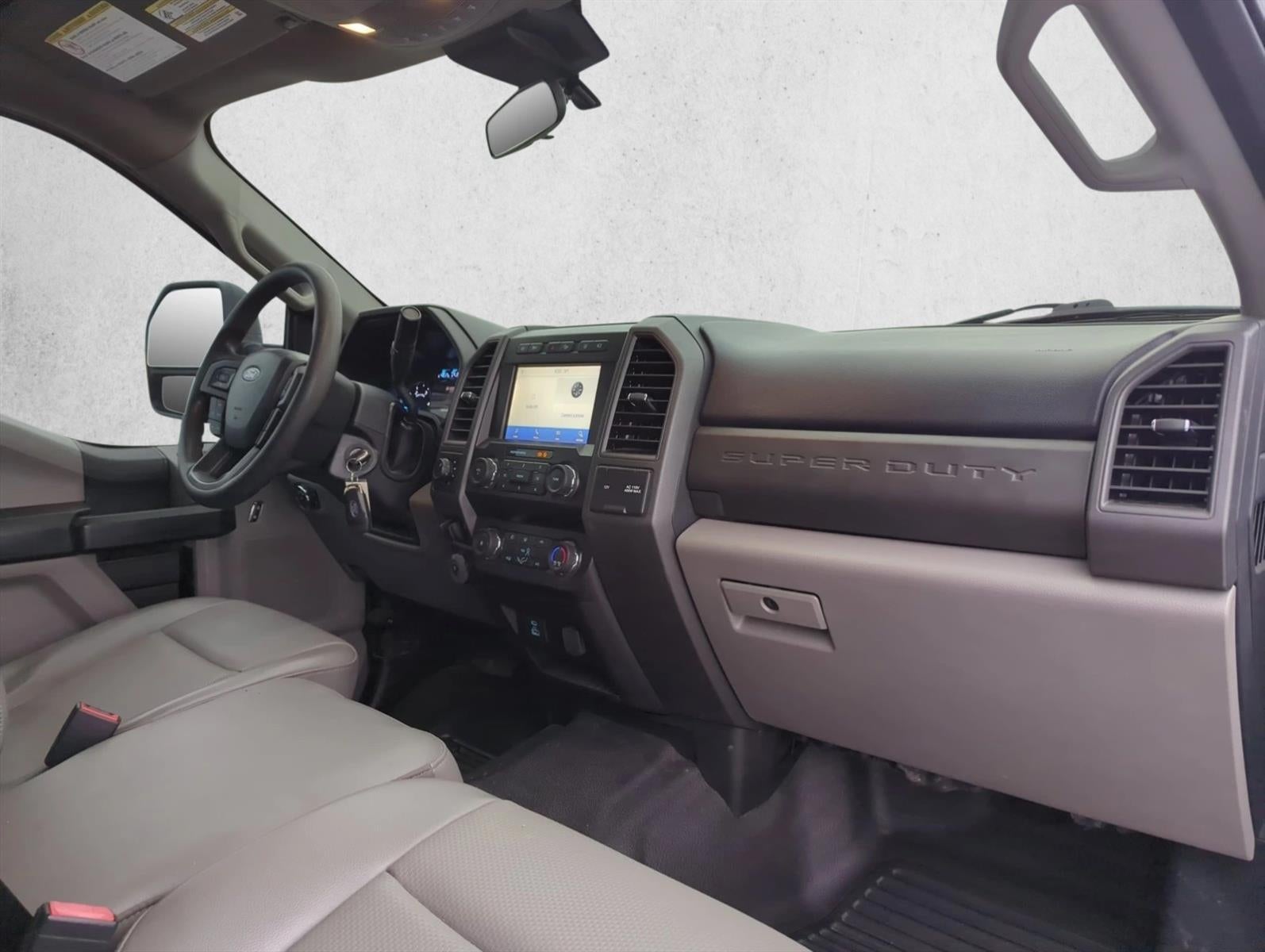 2021 Ford Super Duty F-450 DRW XL 4WD Crew Cab 8' Box