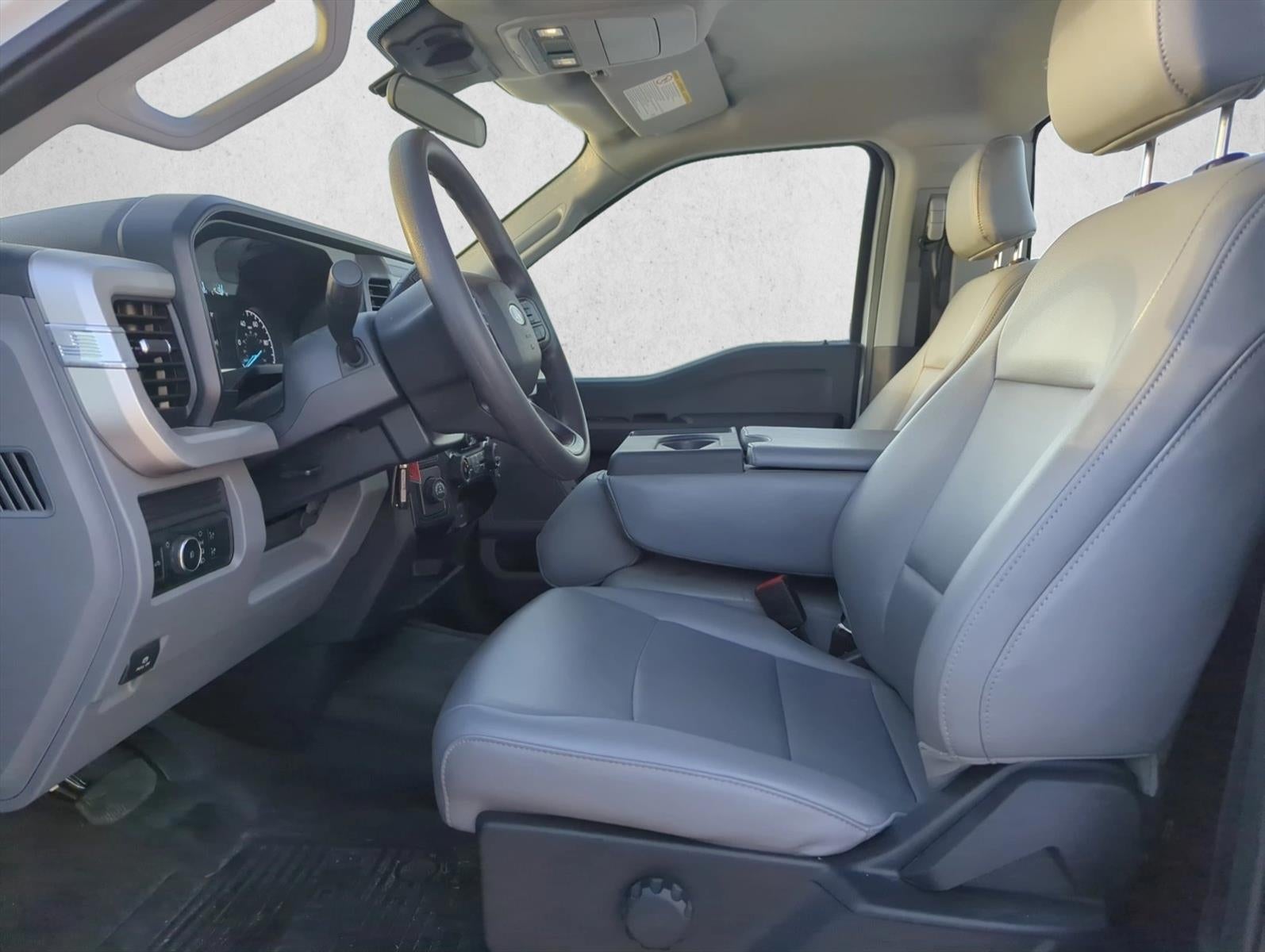 2025 Ford Super Duty F-250 SRW XL 2WD Reg Cab 8' Box
