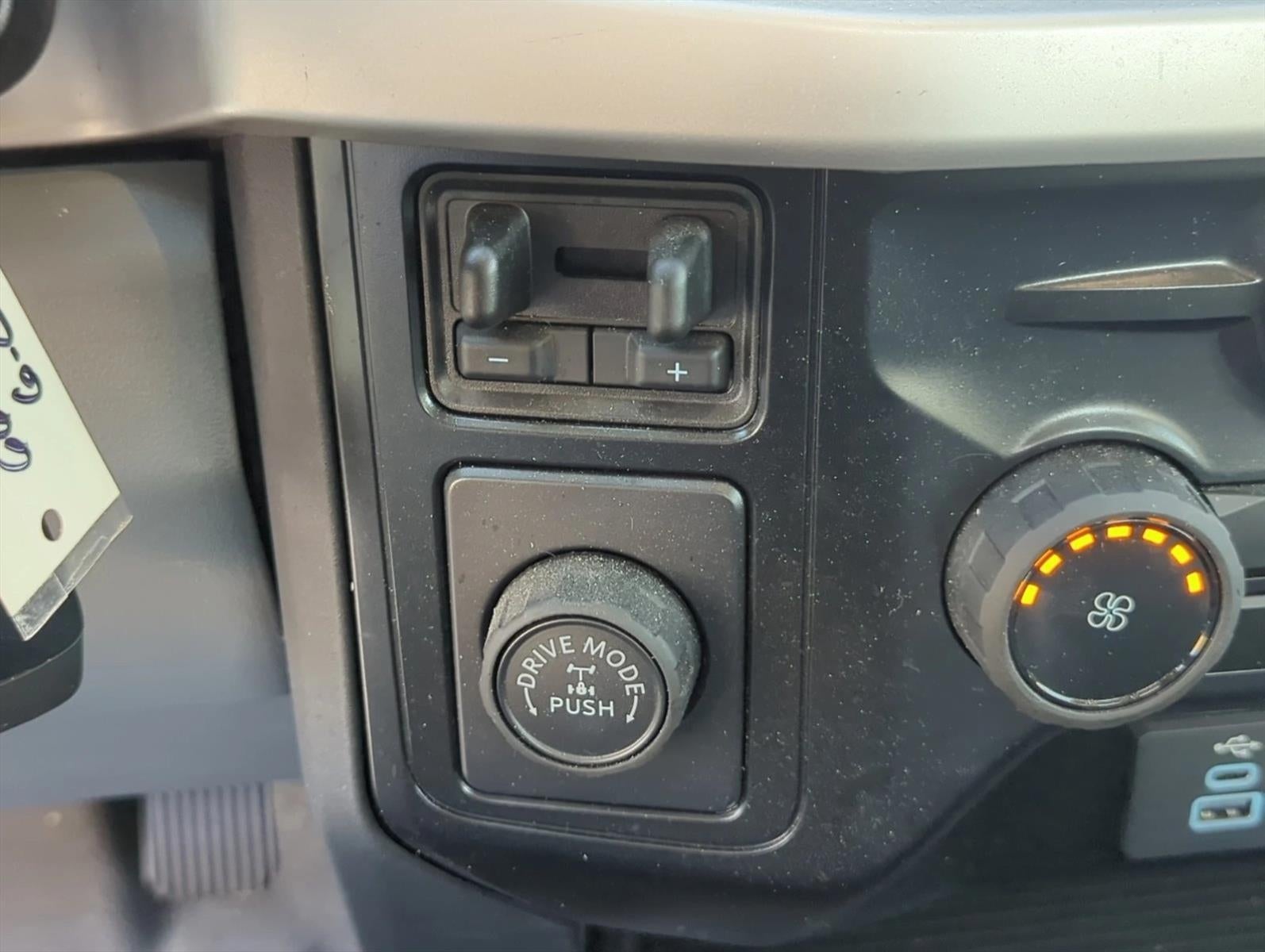 2025 Ford Super Duty F-250 SRW XL 2WD Reg Cab 8' Box