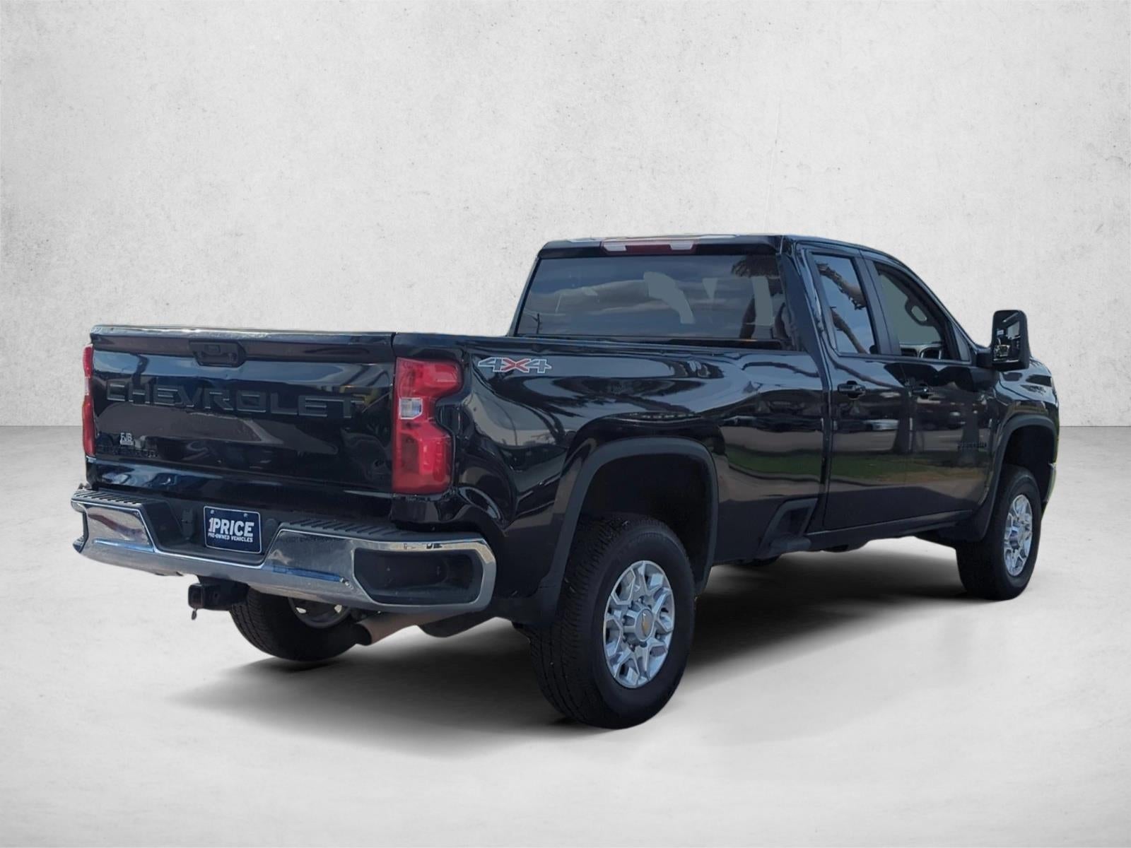 2022 Chevrolet Silverado 2500 HD Double Cab Long Box 4-Wheel Drive LT