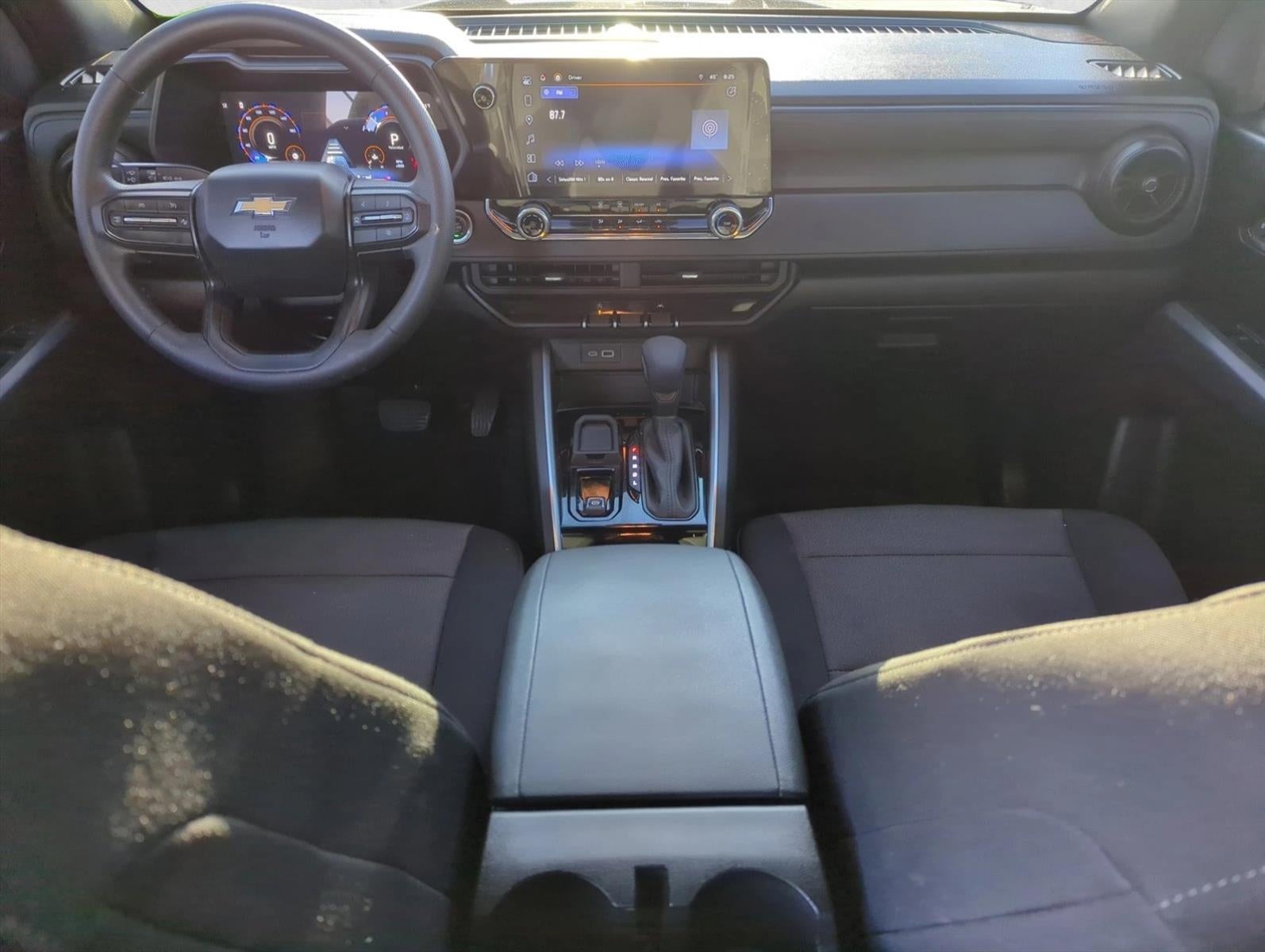 2024 Chevrolet Colorado Crew Cab Short Box 2-Wheel Drive Work Truck